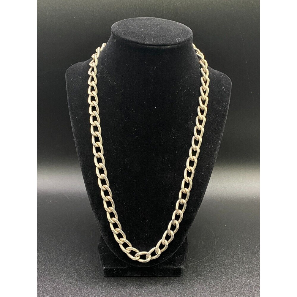 Silver Tone Unisex Chain Necklace